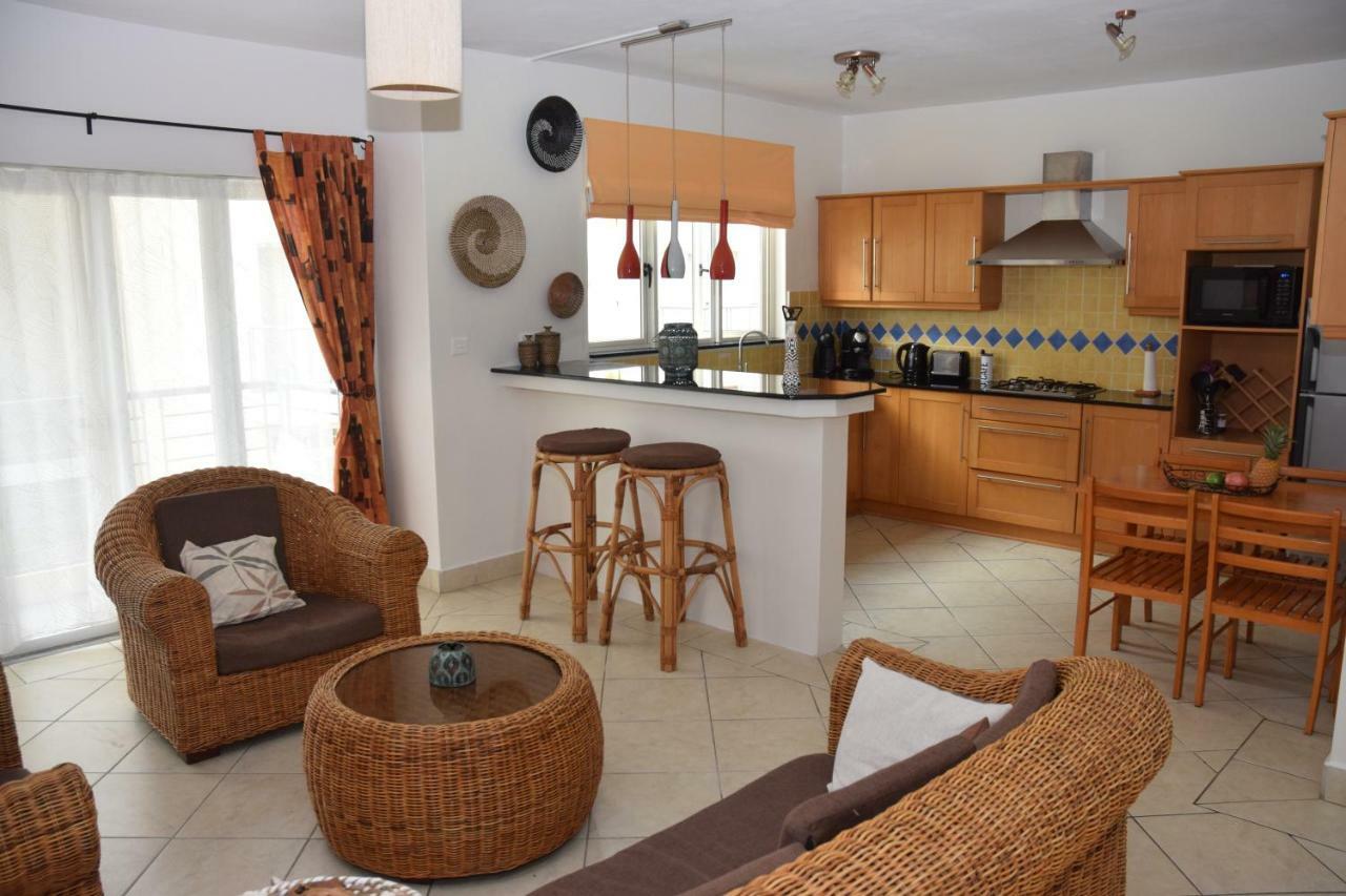 Richland Villas Flic en Flac Exterior foto