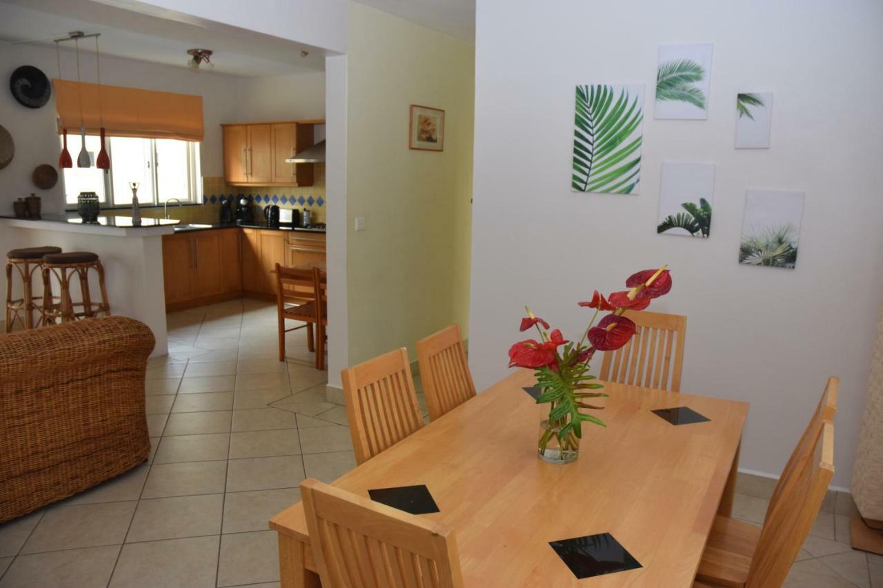 Richland Villas Flic en Flac Exterior foto